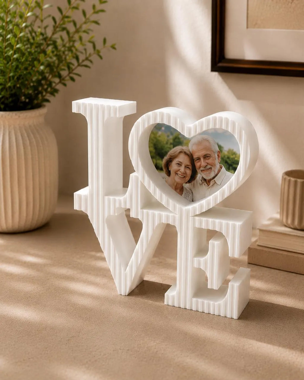 LOVE Picture Frame, Heart Photo Frame, 3D Printed Photo Holder, Anniversary Gift for Couples, Wedding Gift, Valentine’s Day Decor